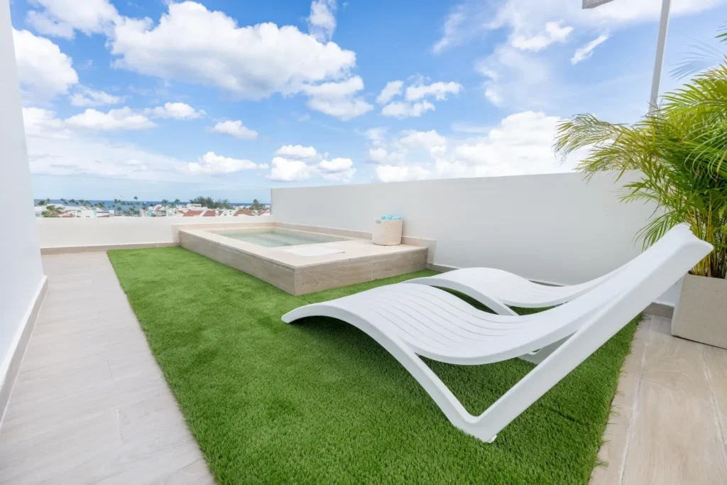 Private rooftop Picuzzi pool at AlaNiqueStay Punta Cana penthouse